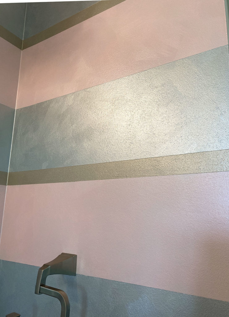 Metallic Glitter Striped Bathroom Finish