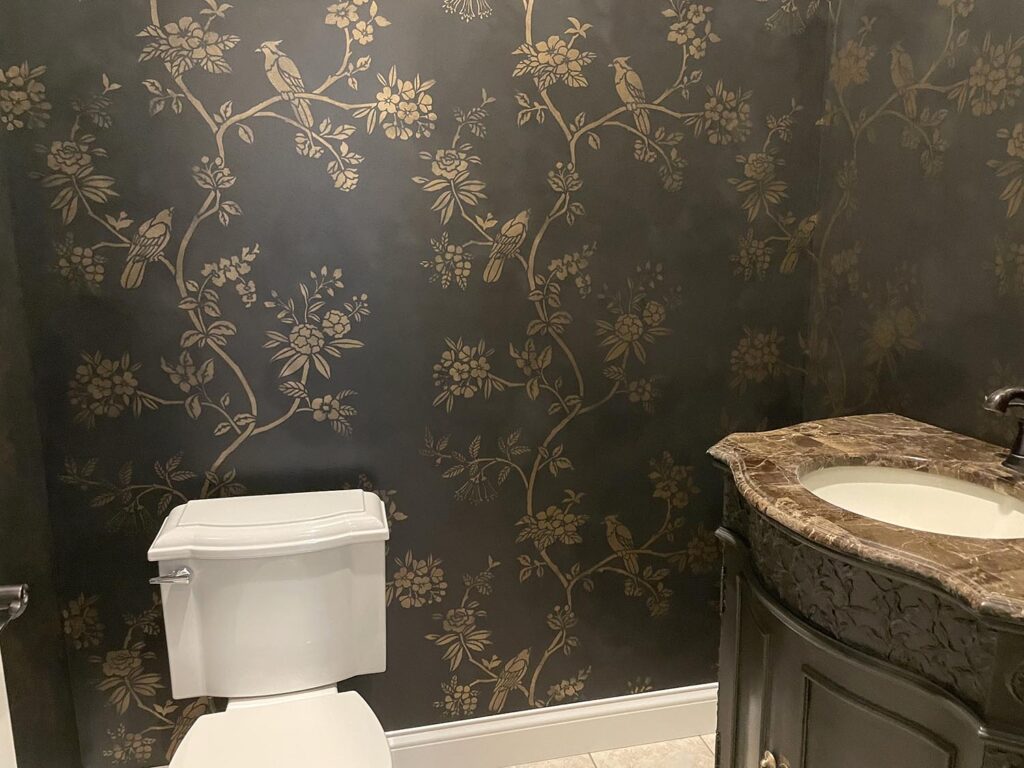 Chinoiserie Black and Gold Faux Finish