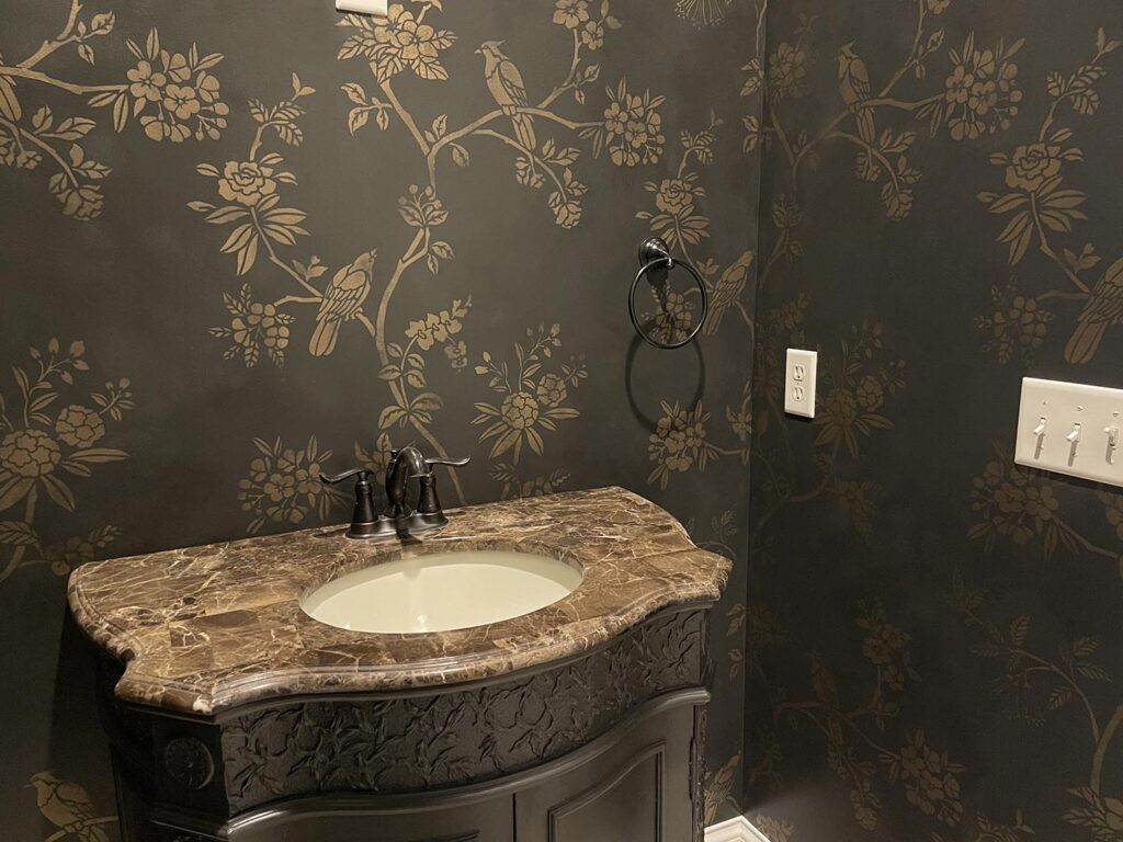 Chinoiserie Black and Gold Faux Finish