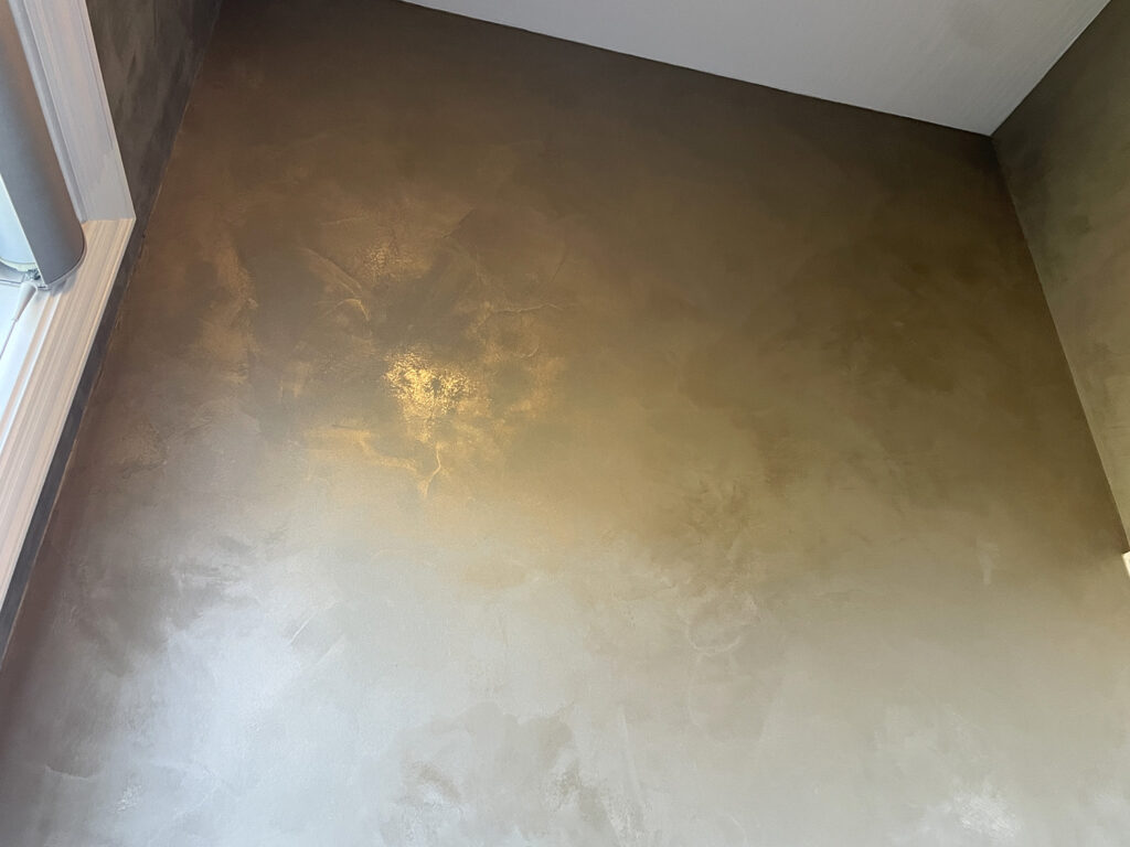 Smooth metallic plaster faux finish bathroom